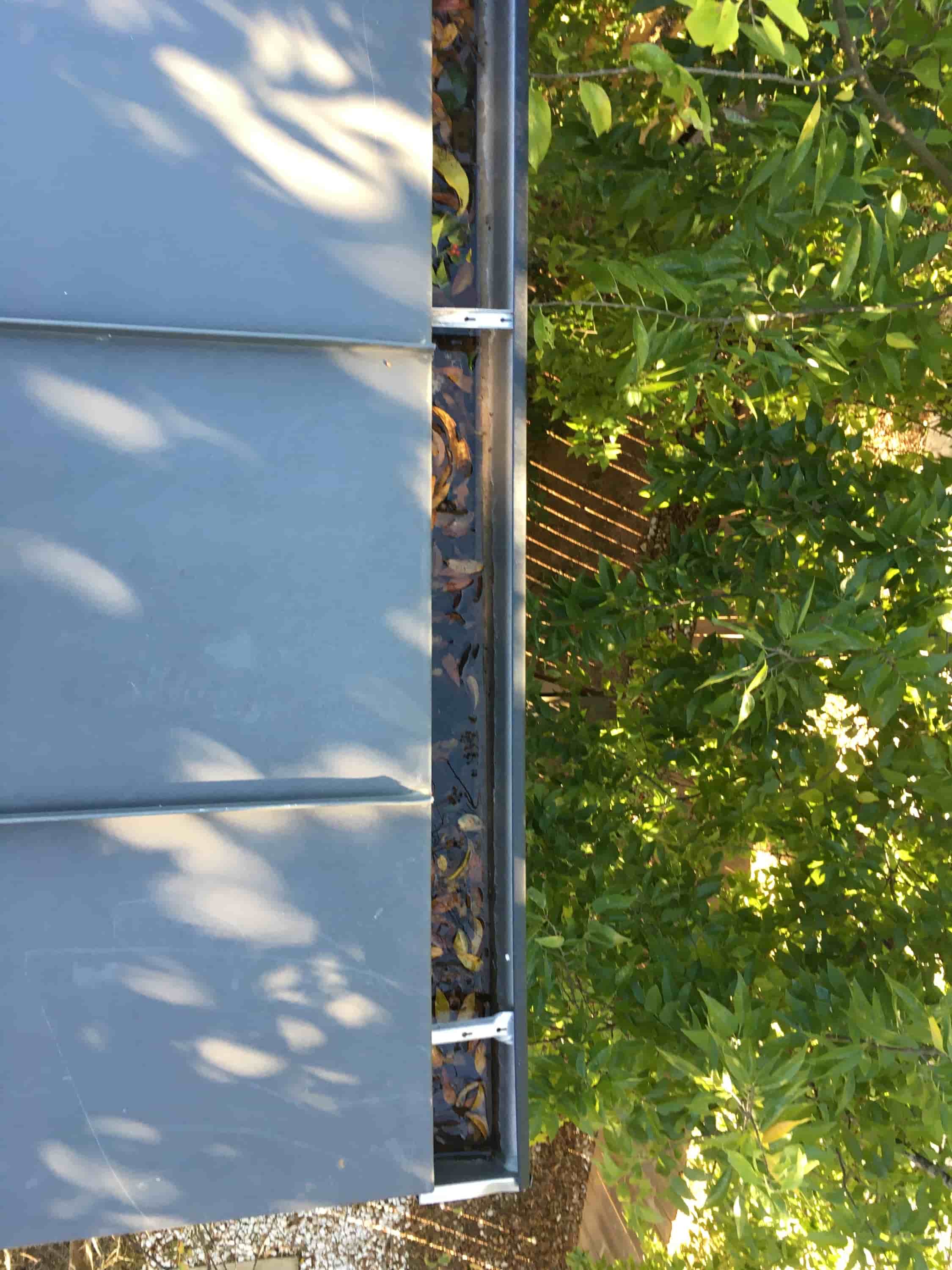 how to clean exterior gutters
