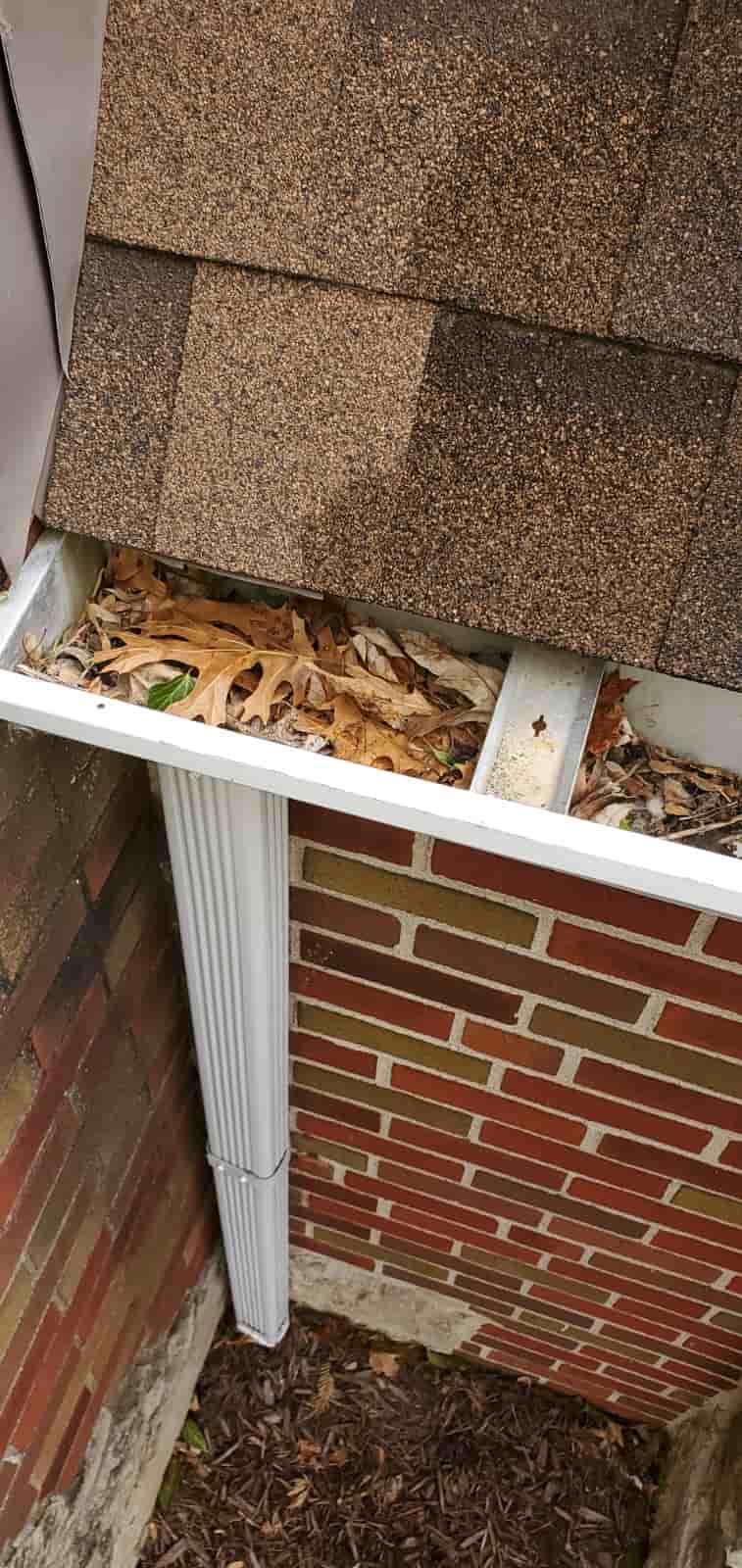 small plastic guttering
