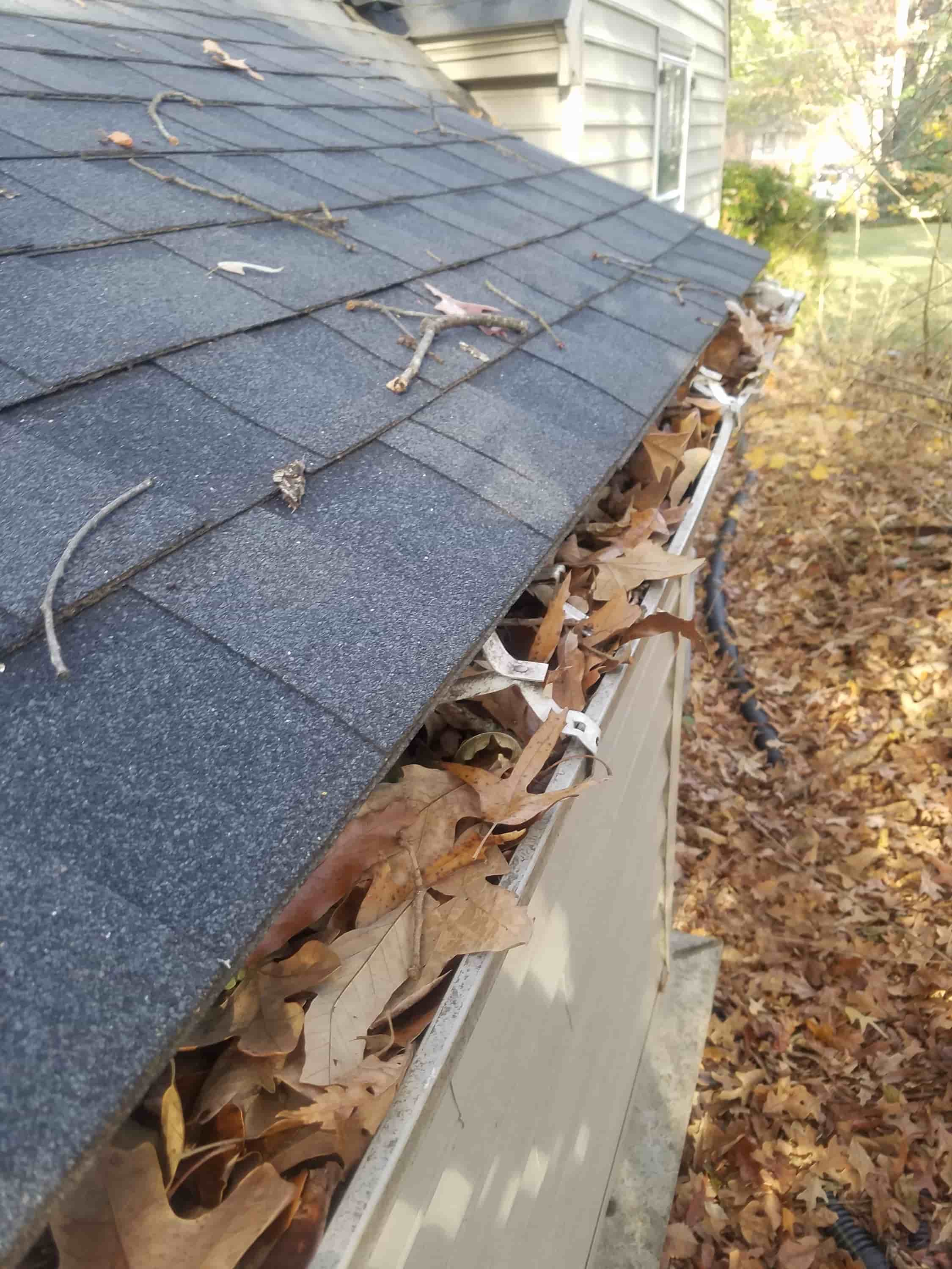 how to clean gutters without a ladder