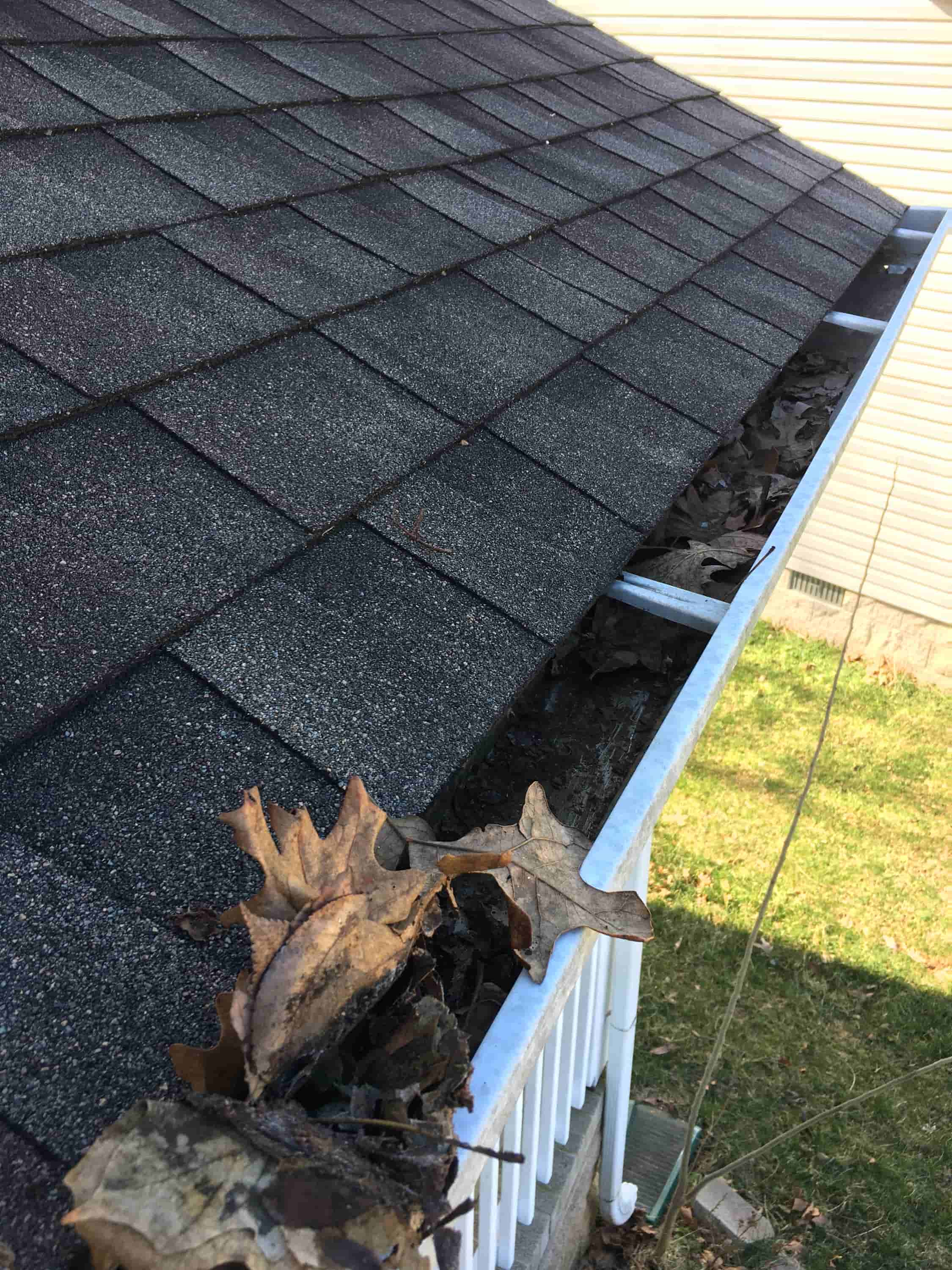 how to clean gutters yourself