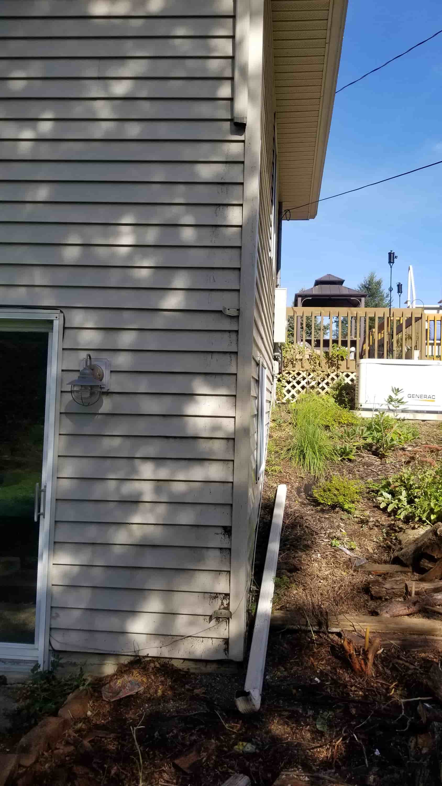 leaf blower for gutters