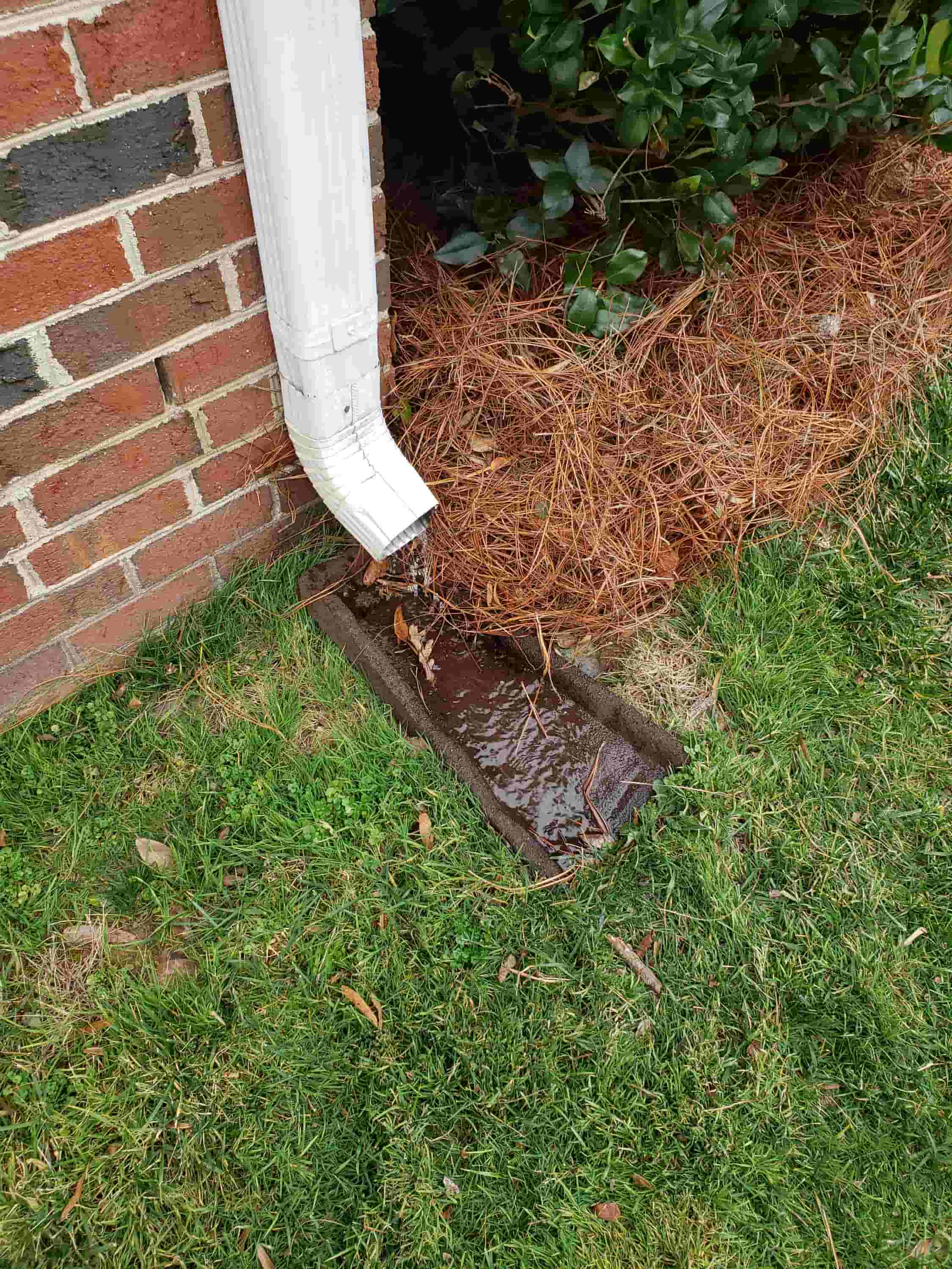 painting plastic guttering