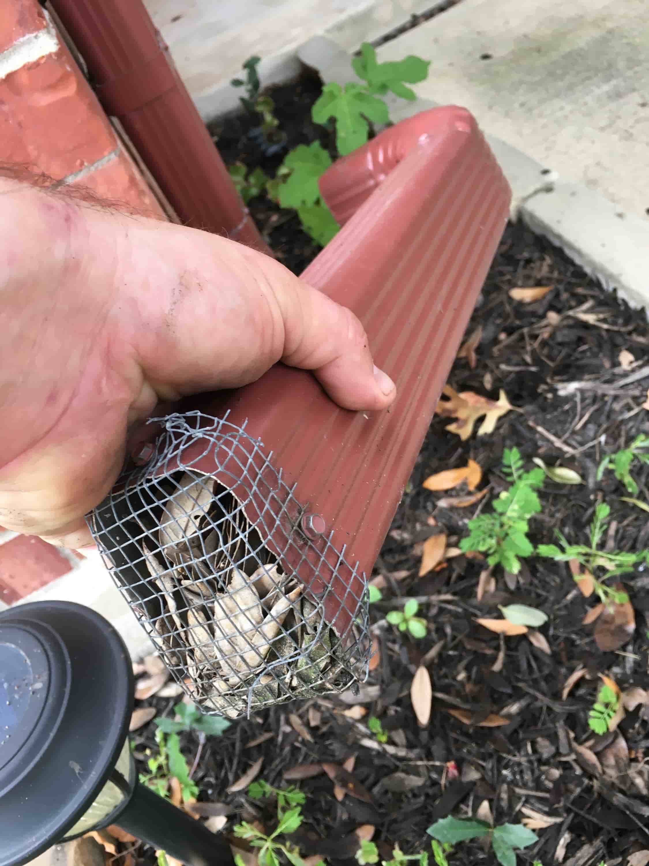 hose attachment to clean gutters