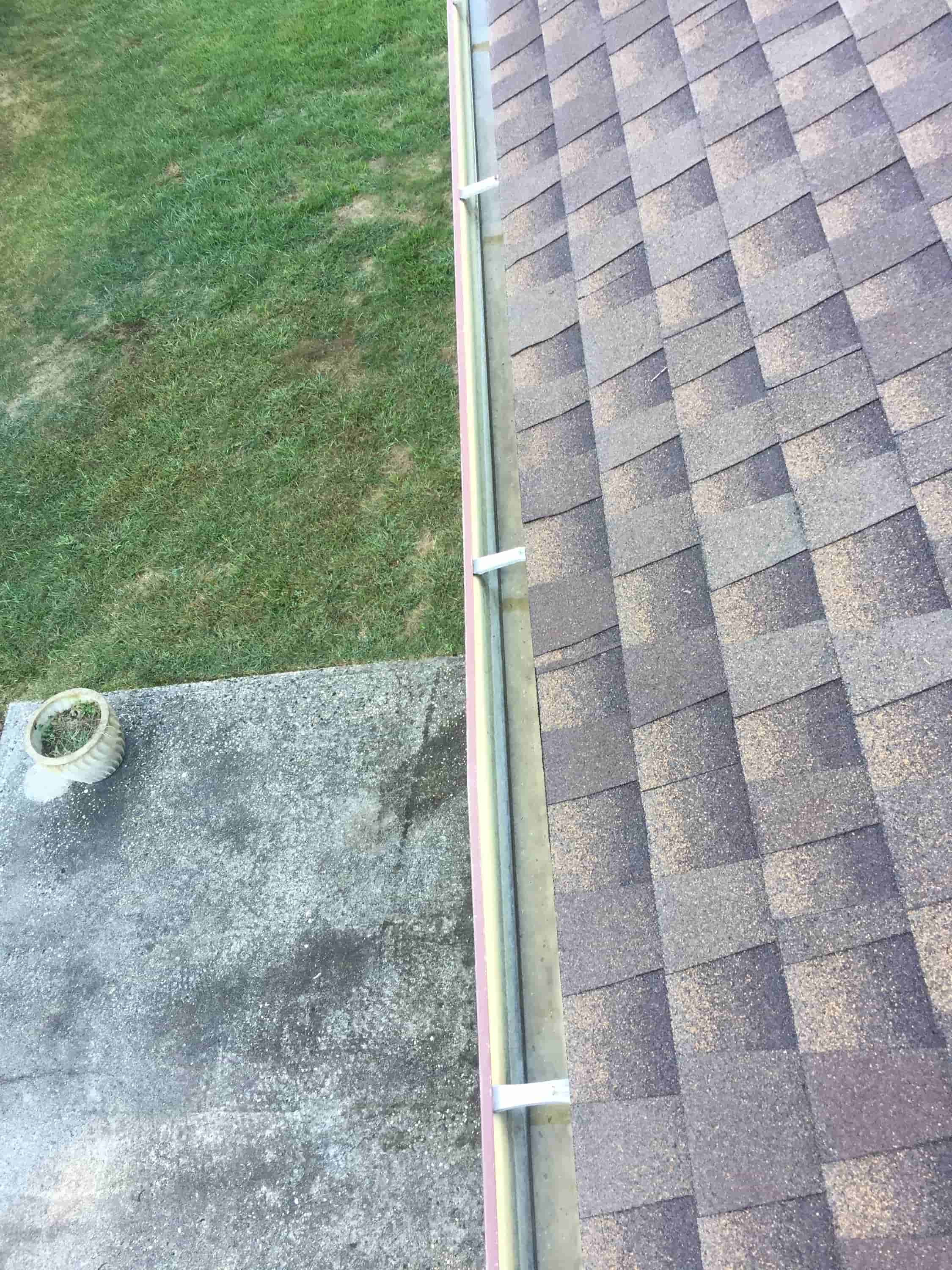 gutter cleaning before and after