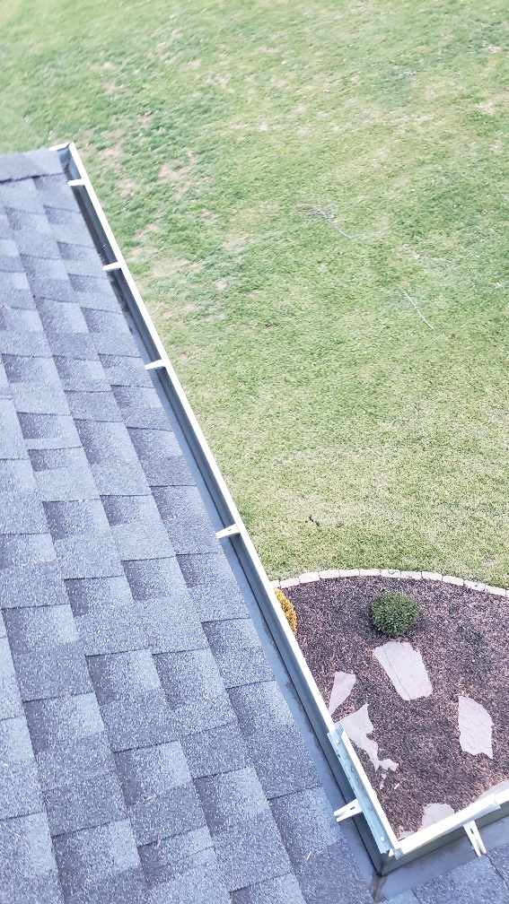 6 plastic guttering
