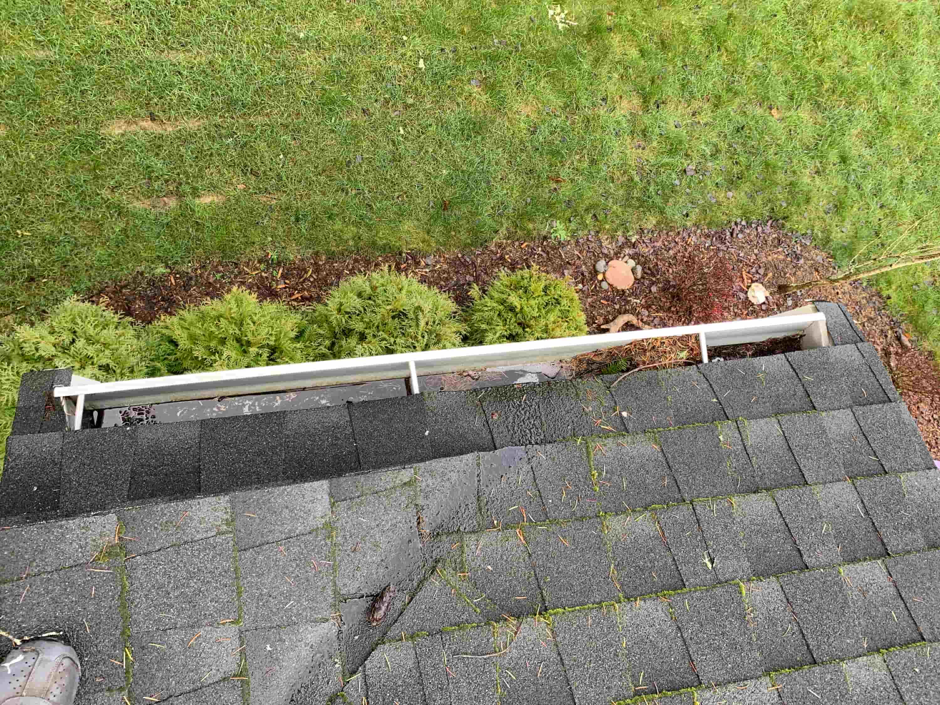 gutter cleaning tools lowes