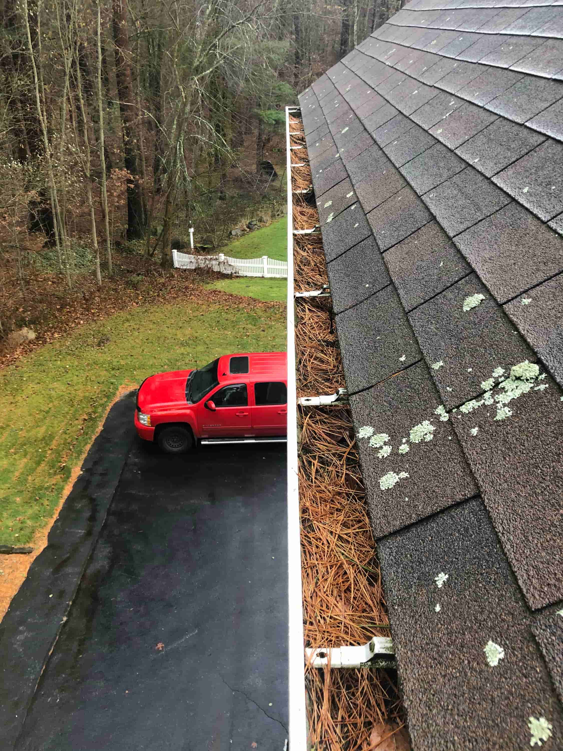 easy way to clean your gutters