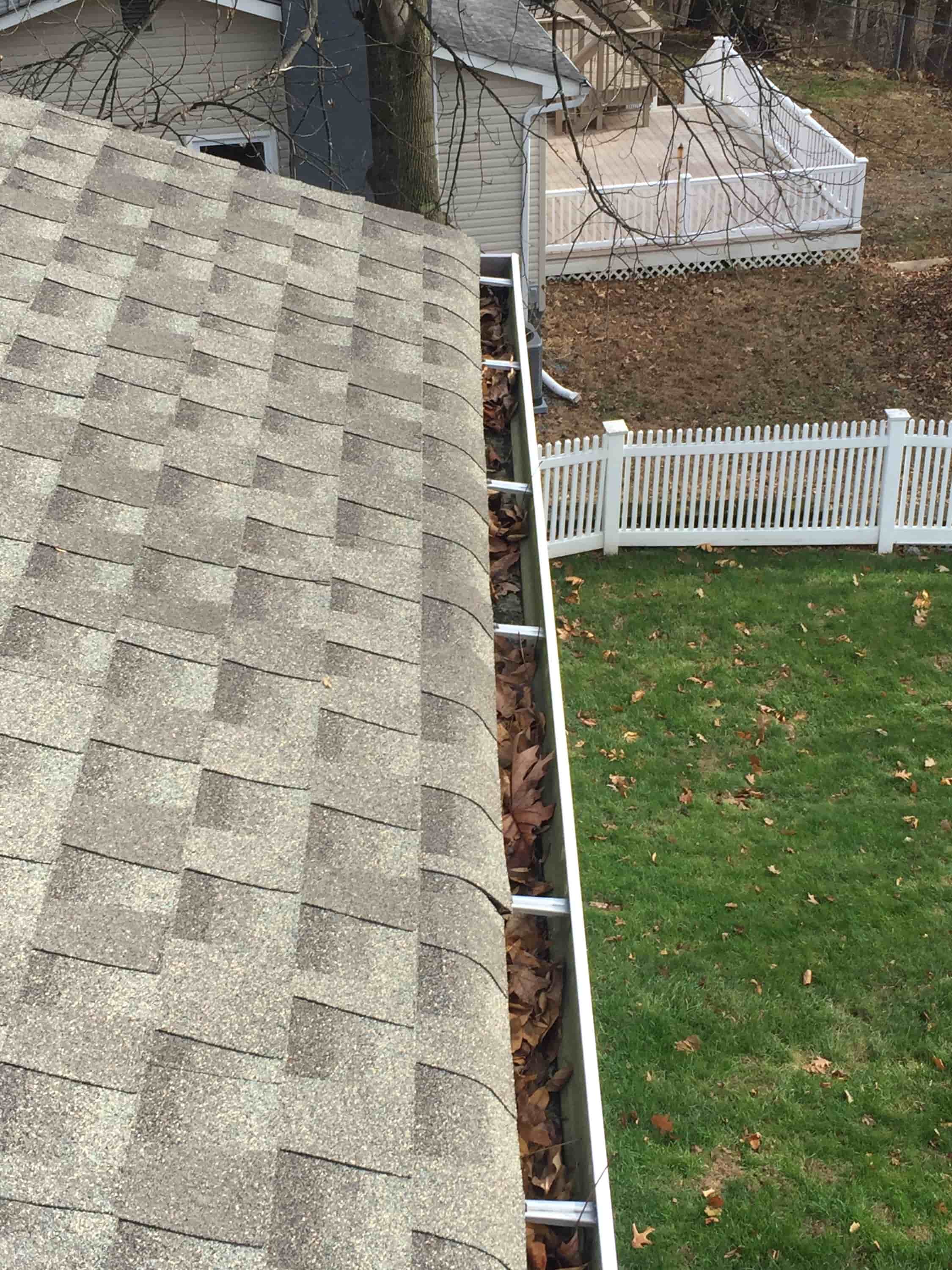 clean gutters service