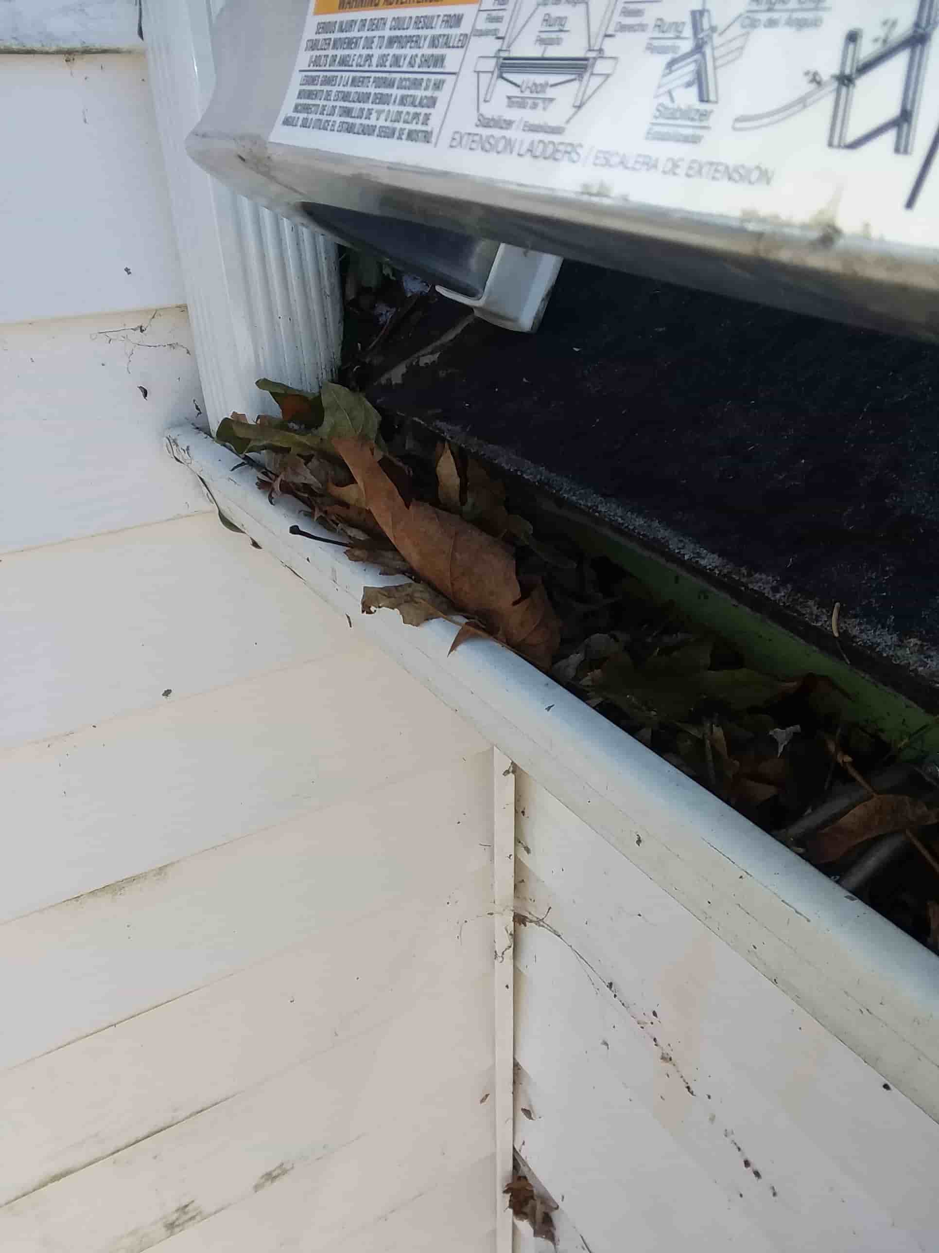 eavestrough maintenance