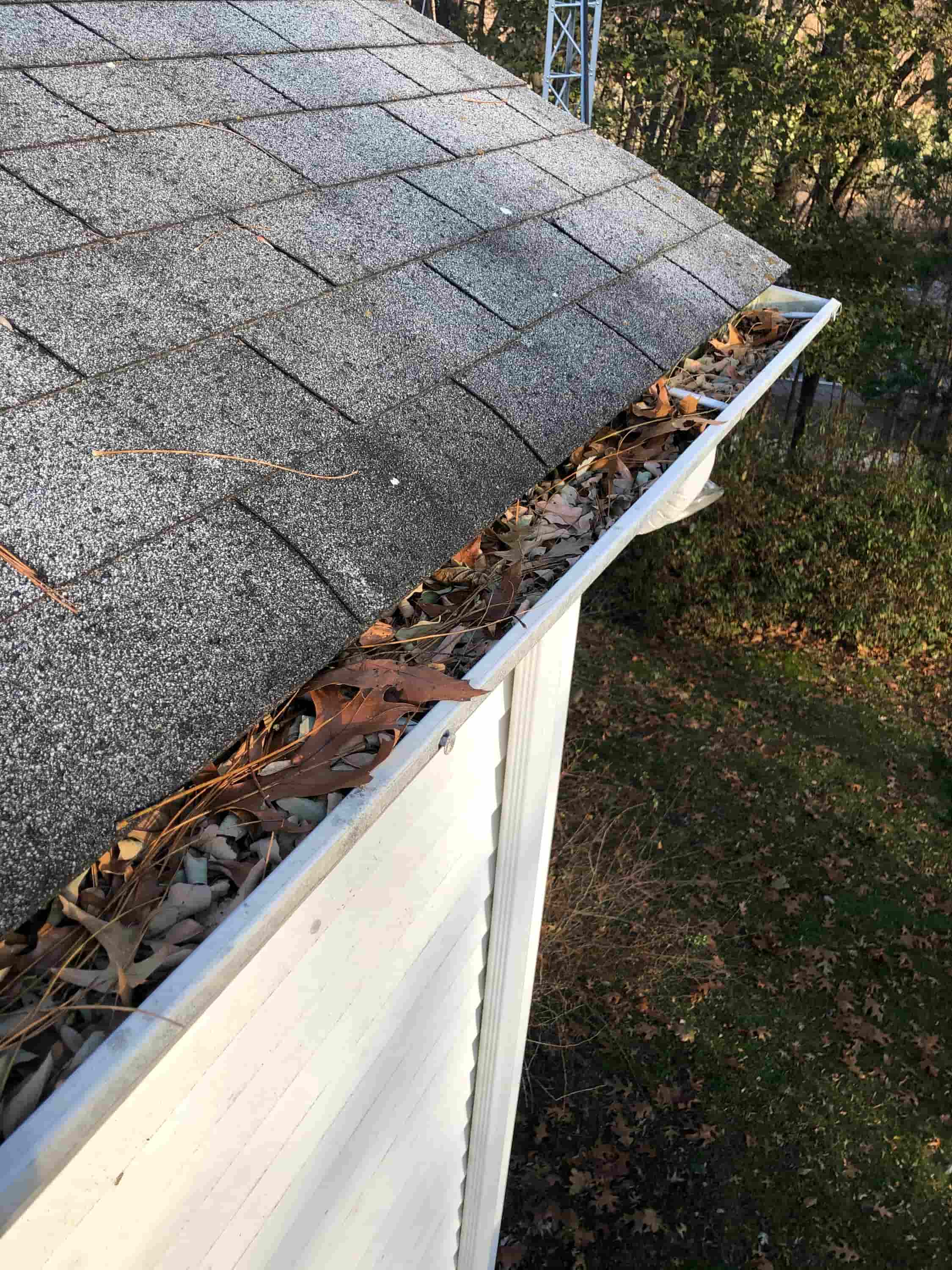 gutter cleaning safety