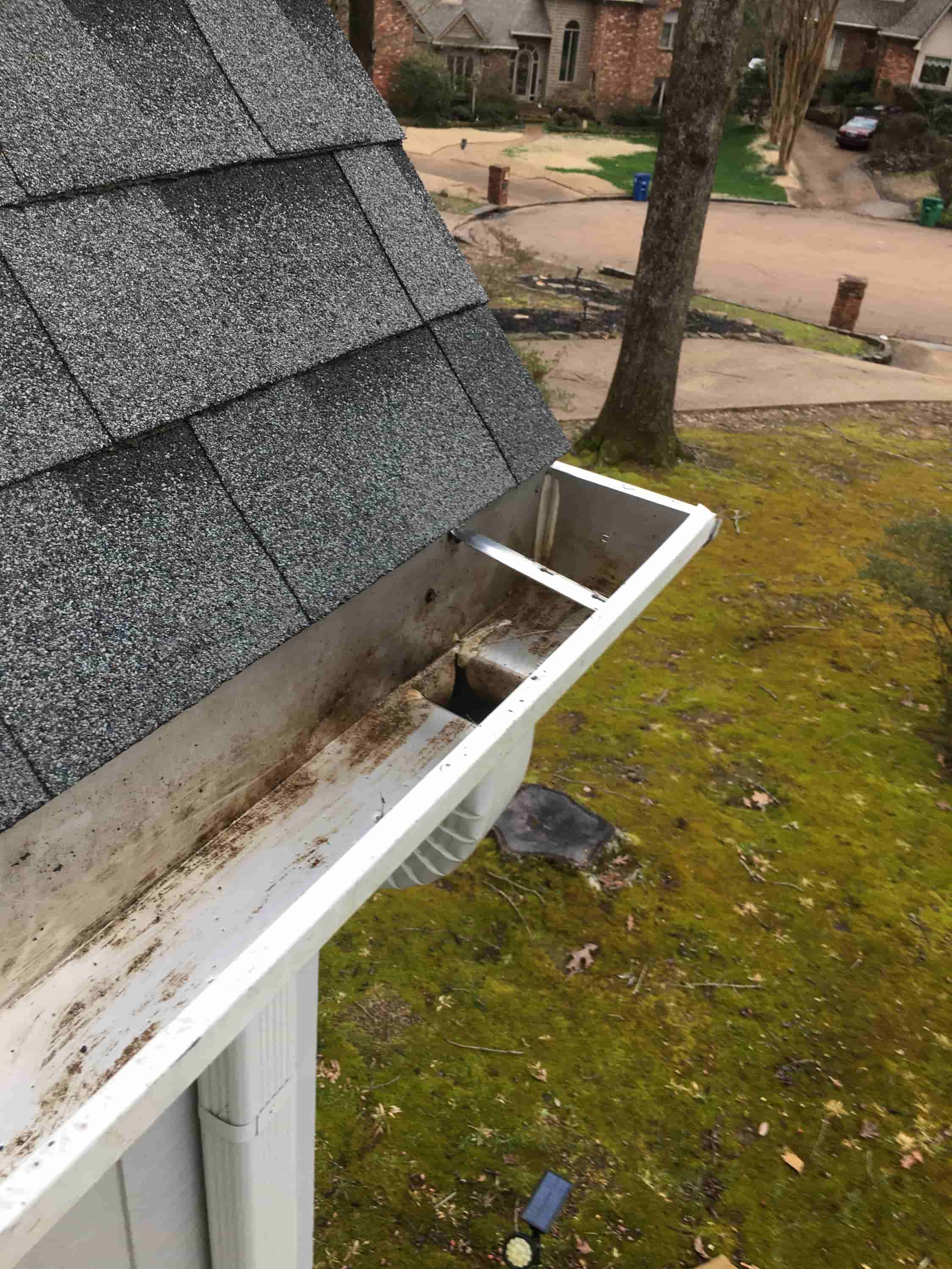 gutter cleaning attachment for hose