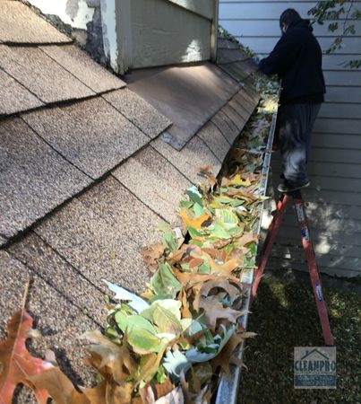 repairing gutters