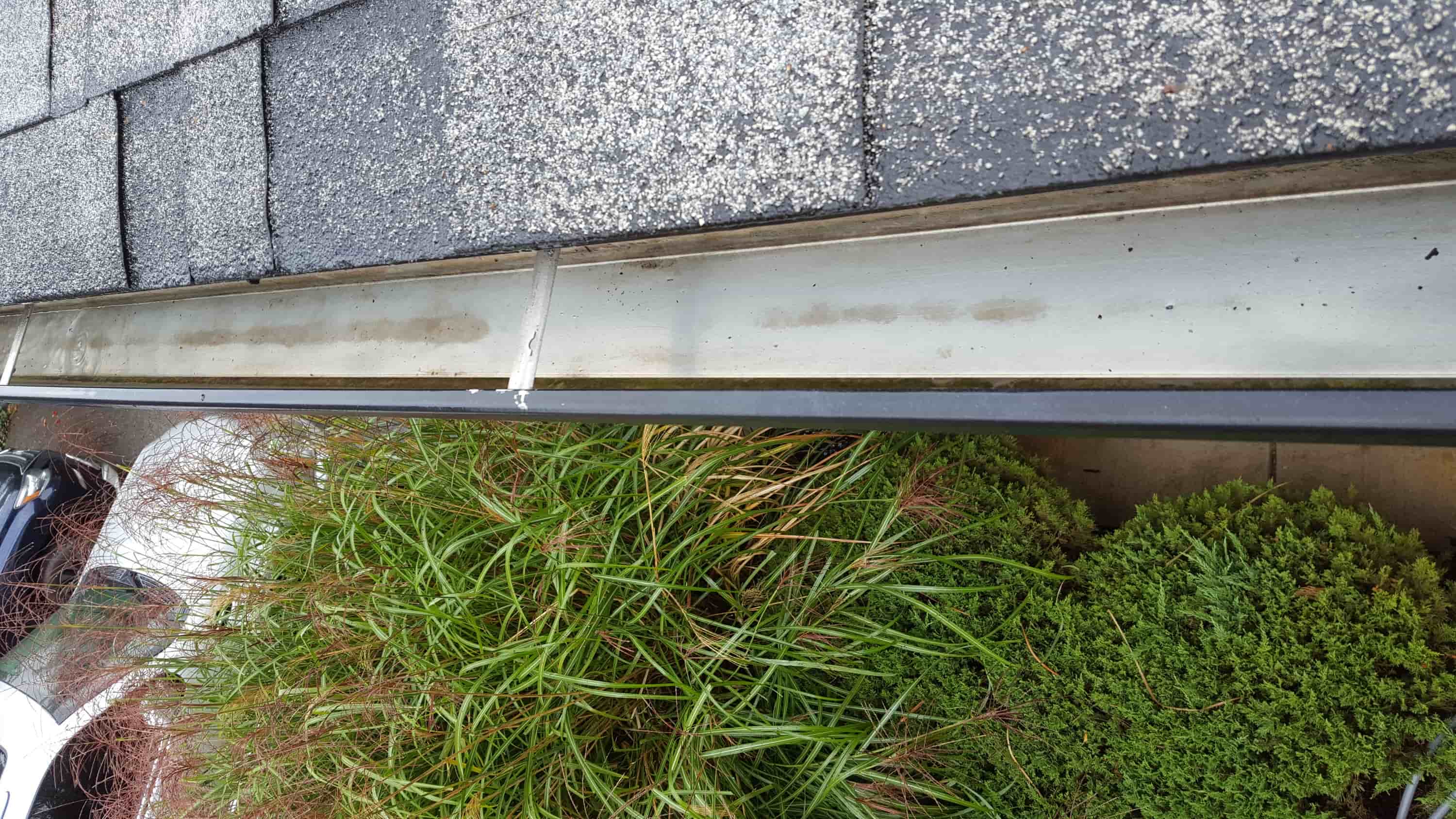 gutter cleaning fluid