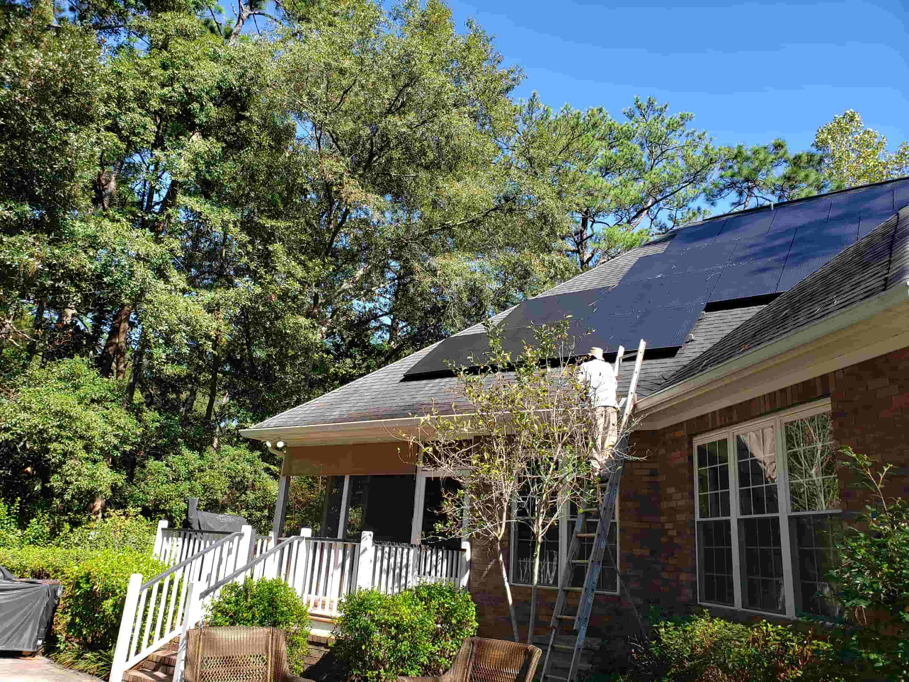 self cleaning rain gutters