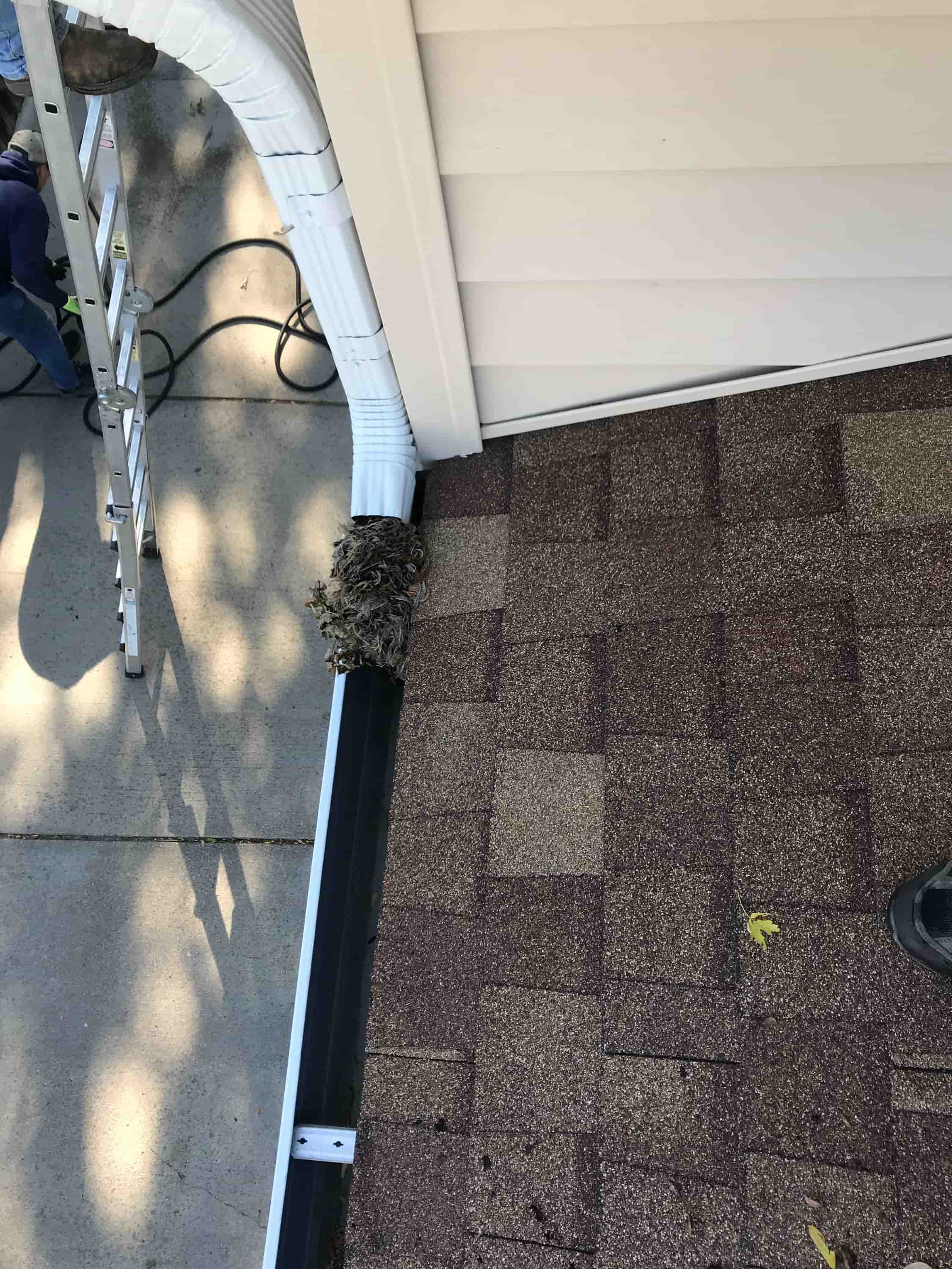 gutter cleaning how to
