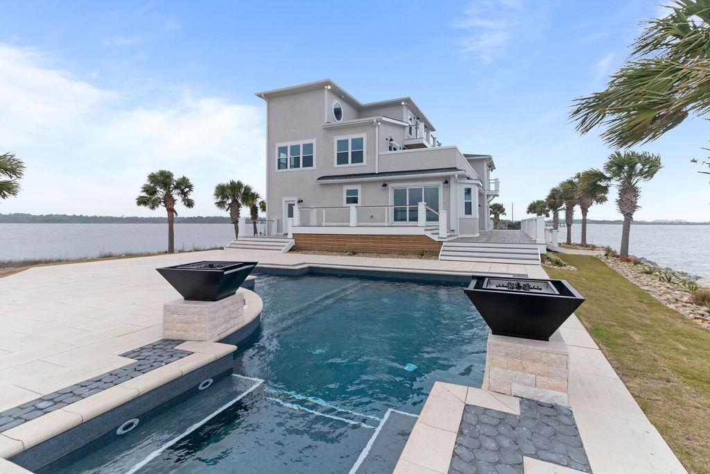 4 Spectacular Homes On The Market in Sneads Ferry & Surf City Haven