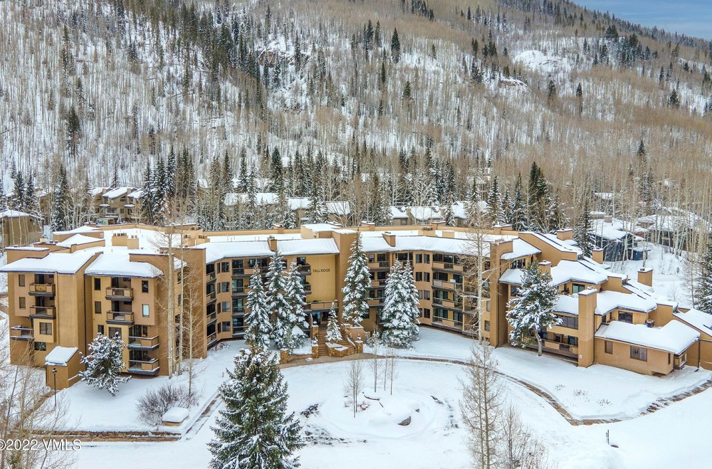 9 Hill View Homes for Sale in Colorado Haven Lifestyles