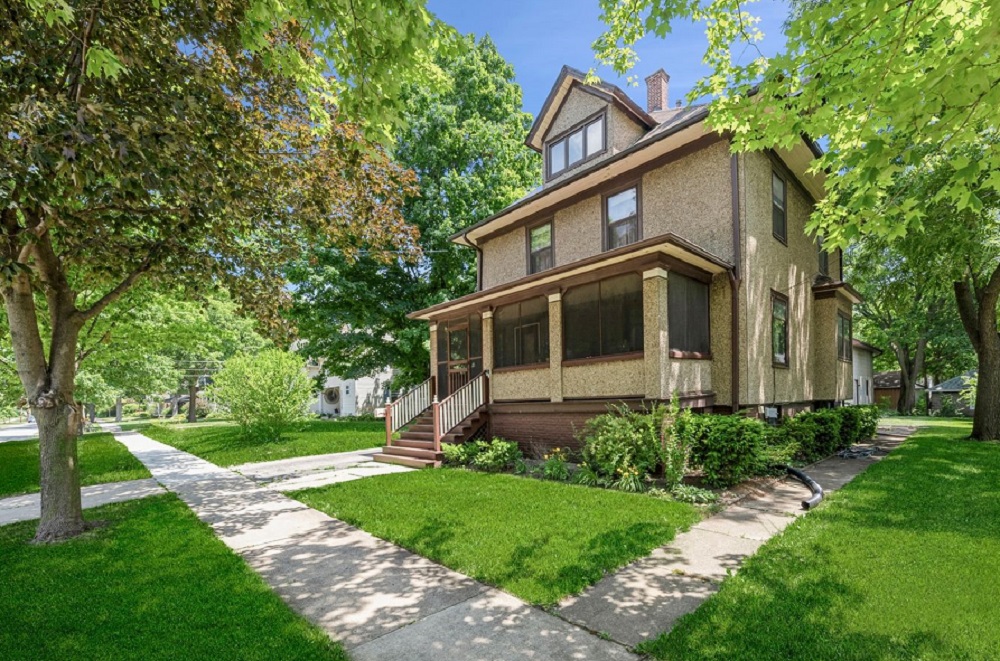 6 Sold and OffMarket Properties in Illinois and Wisconsin Haven