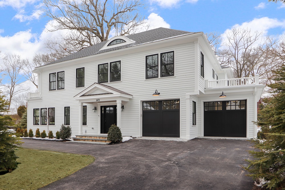 10 EntertainmentReady Homes for Sale in Massachusetts Haven Lifestyles