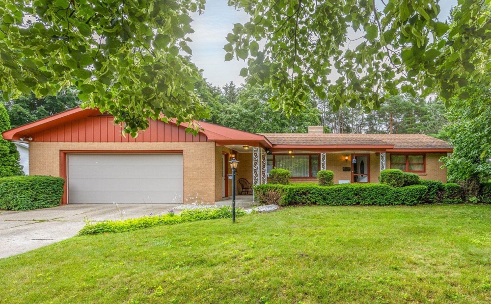 8 Charming Michigan Properties Now for Sale Haven Lifestyles