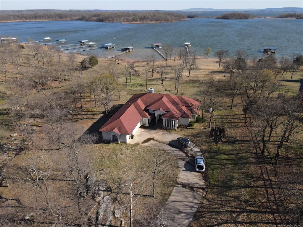 7 Lakefront Homes On The Market Haven Lifestyles
