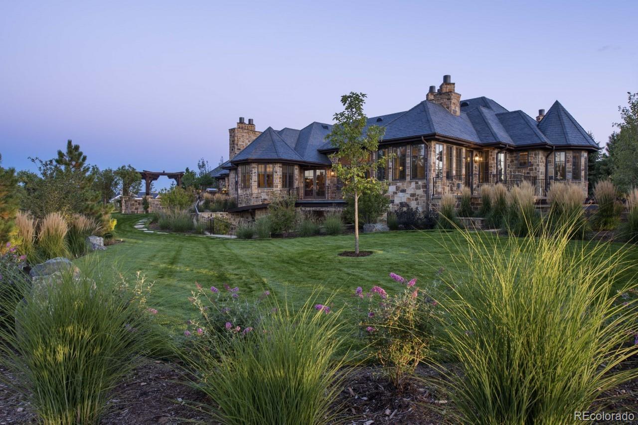 5 Incredibly Lavish Estates On The Market - Haven Lifestyles