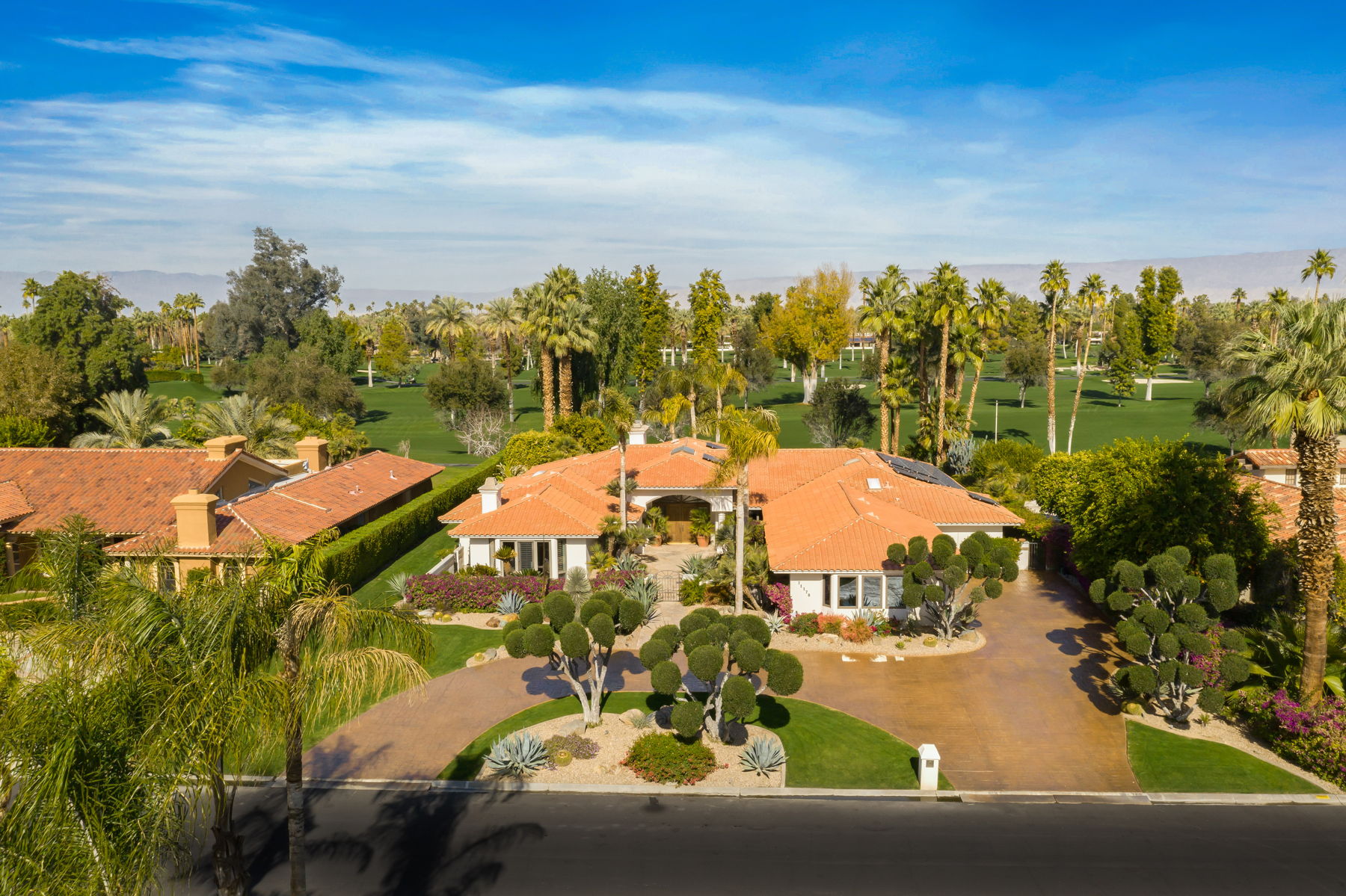 5 Luxurious Homes on the Market in Rancho Mirage and Palm Springs