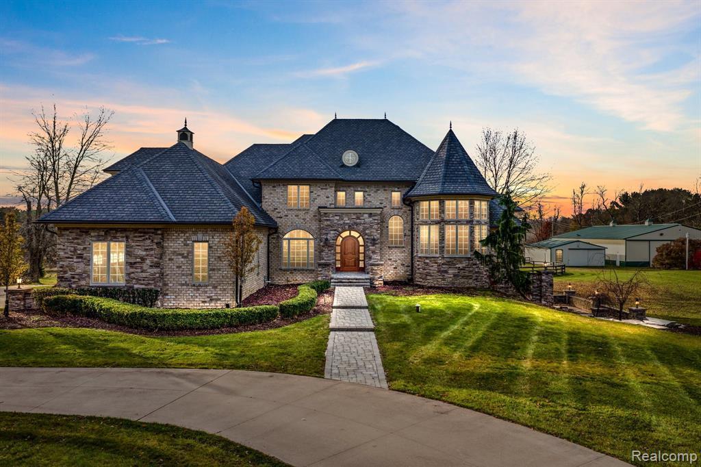 10 Luxurious Michigan Estates On The Market Haven Lifestyles