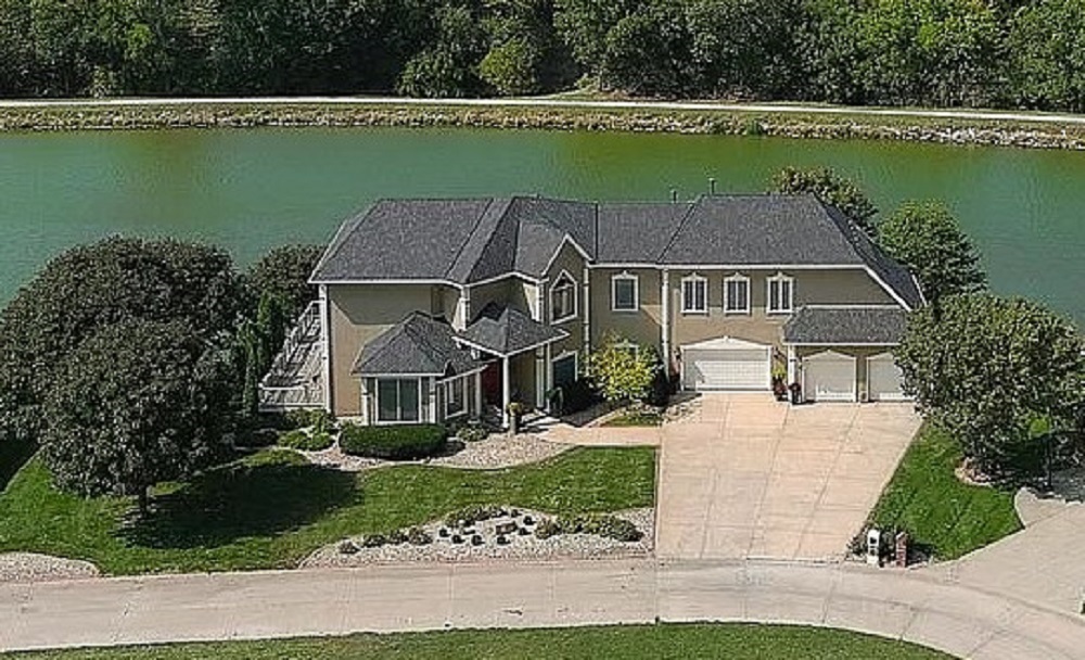 8 Spectacular Homes On The Market In Nebraska Haven Lifestyles