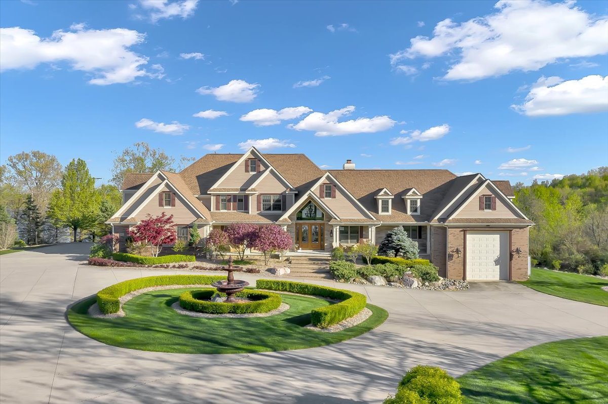 10 Luxurious Michigan Estates On The Market Haven Lifestyles