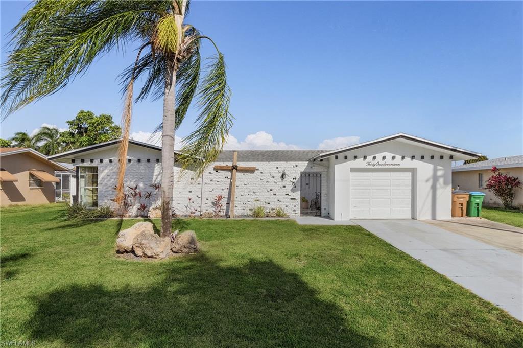 7 Homes on The Market In Cape Coral & Fort Myers Haven Lifestyles