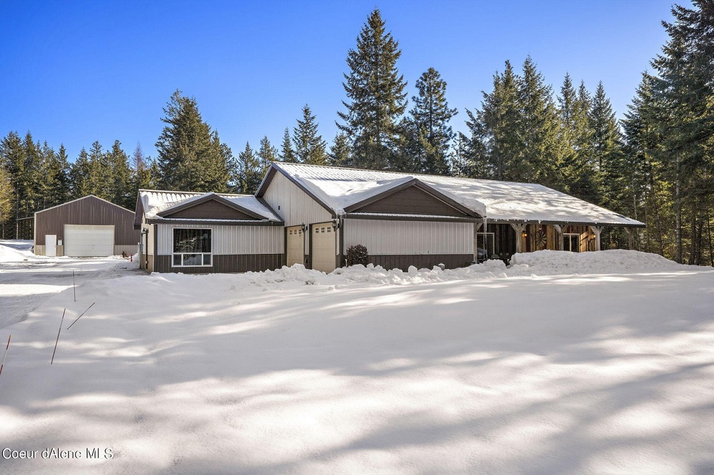 6 Country Living Estates for Sale in Montana, Idaho & Wyoming Haven
