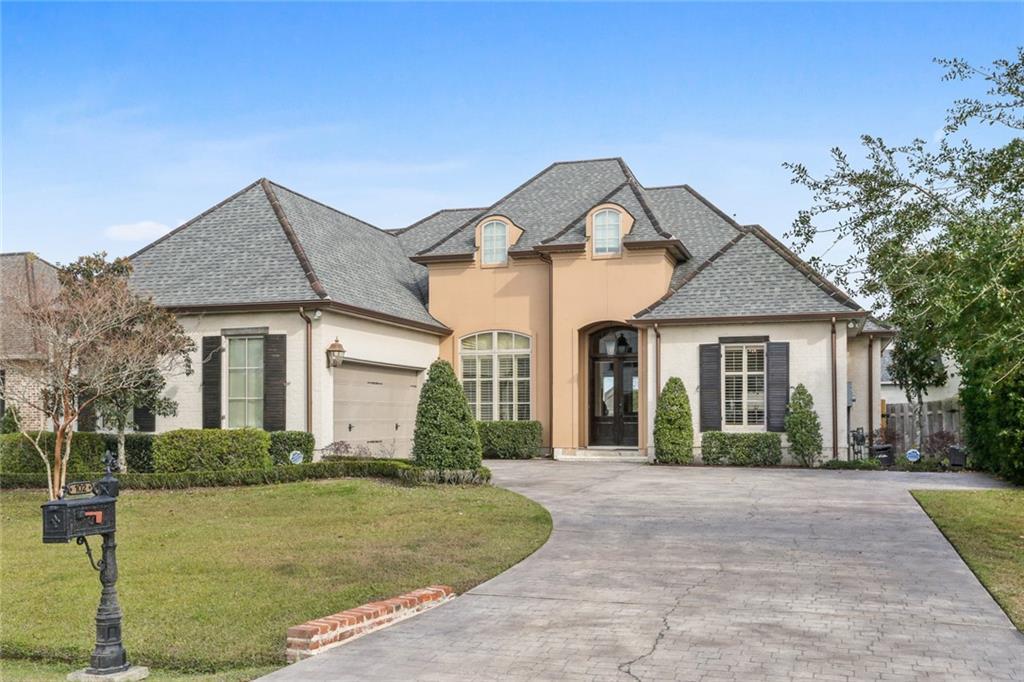 4 Homes On The Market In New Orleans & Belle Chasse Haven