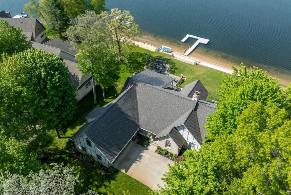 8 Lakefront Properties for Sale in Michigan Haven Lifestyles