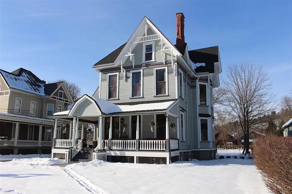 4 Charming Homes On The Market In Upstate New York Haven Lifestyles