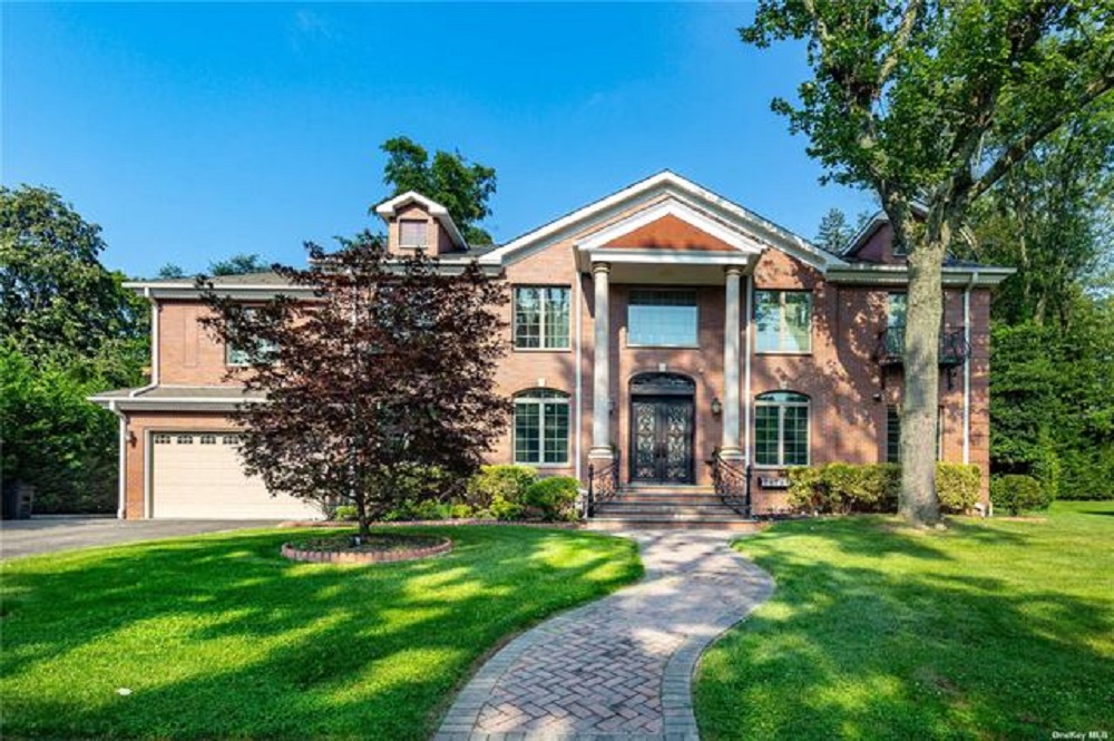 5 Homes On The Market In Prestigious Neighborhoods Haven