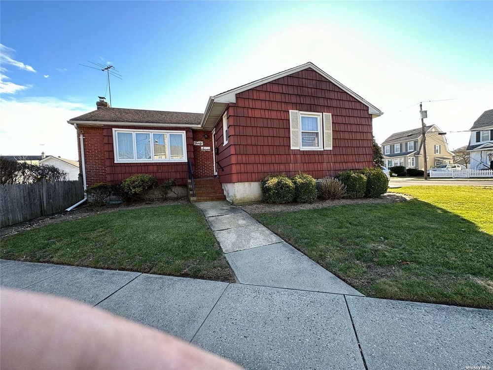 10 Homes Recently Sold in Connecticut, Florida & New York Haven