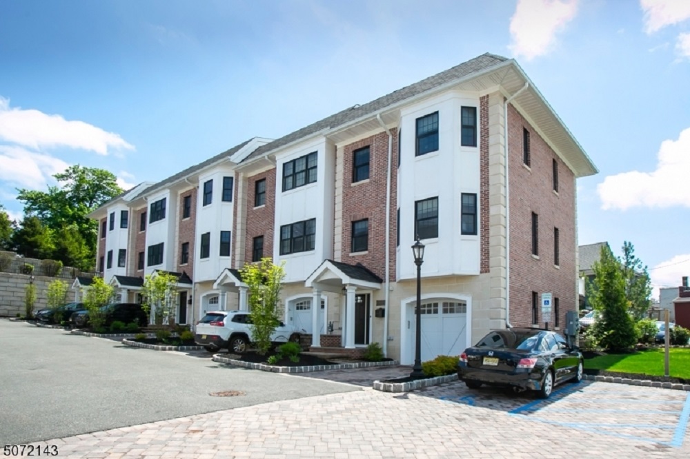 5 Fabulous Townhomes On The Market Haven Lifestyles