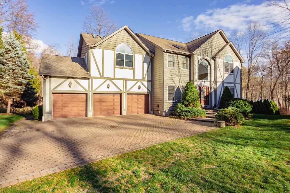 10 New Jersey Waterfront Homes for Sale - Haven Lifestyles