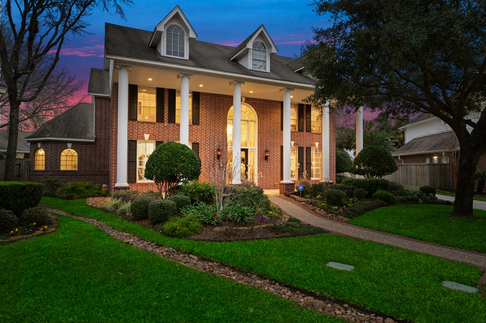 6 Beautiful Homes in Spring & The Woodlands Haven Lifestyles