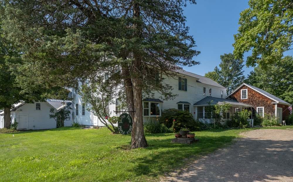 6 Stunning New Hampshire Properties On The Market Haven Lifestyles
