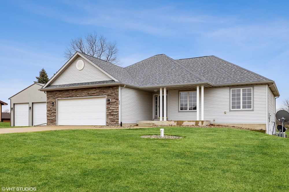 4 Serene Homes for Sale in Indiana & Ohio Haven Lifestyles