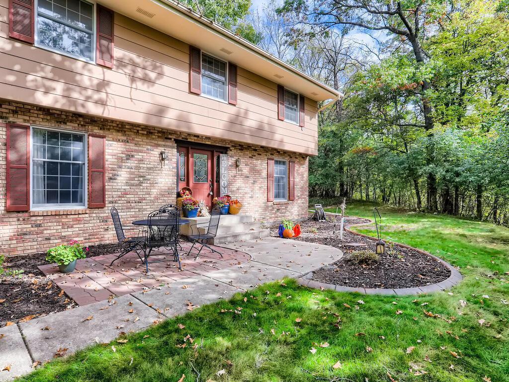 5 Incredible Properties On The Market In Otsego & Elk River Haven