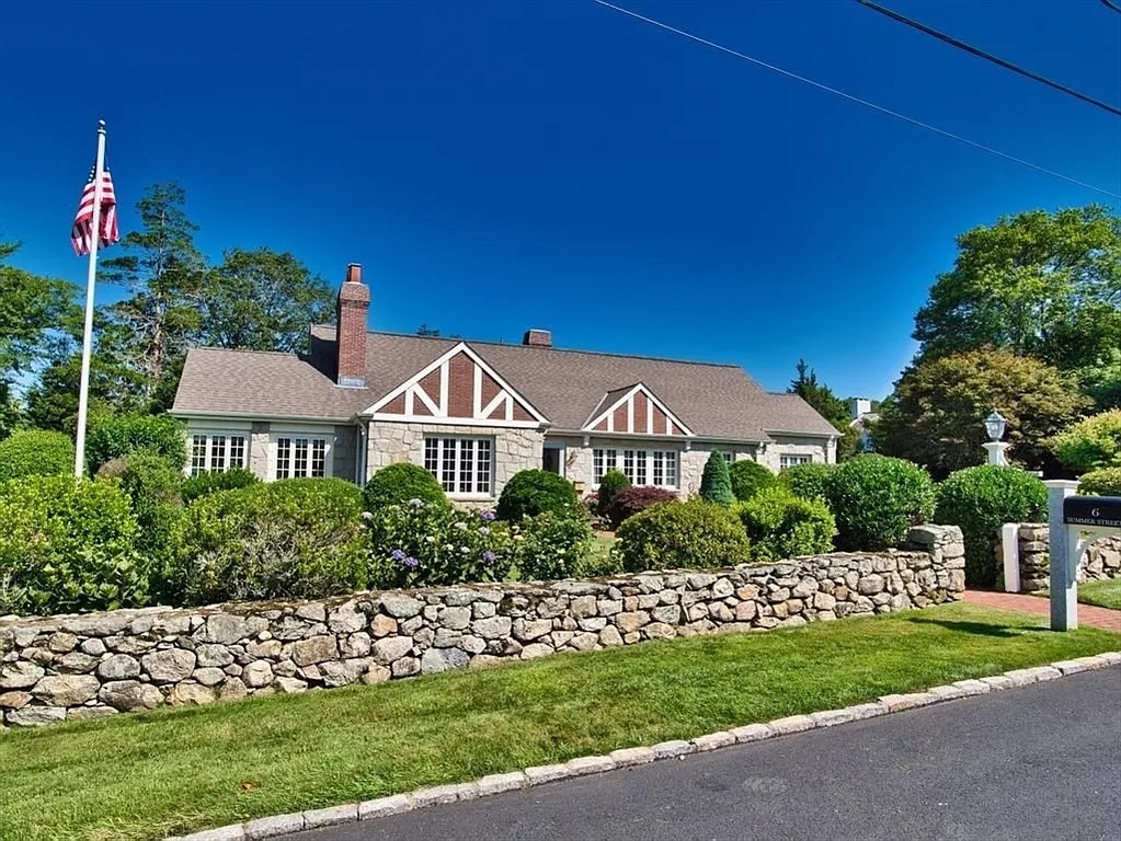 7 Colonial Charm Homes for Sale in Massachusetts Haven Lifestyles