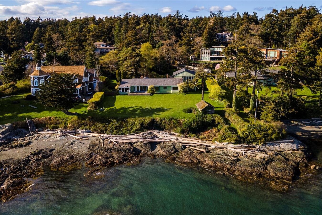 7 Wonderful Homes On The Market In Saanich & Victoria Haven Lifestyles