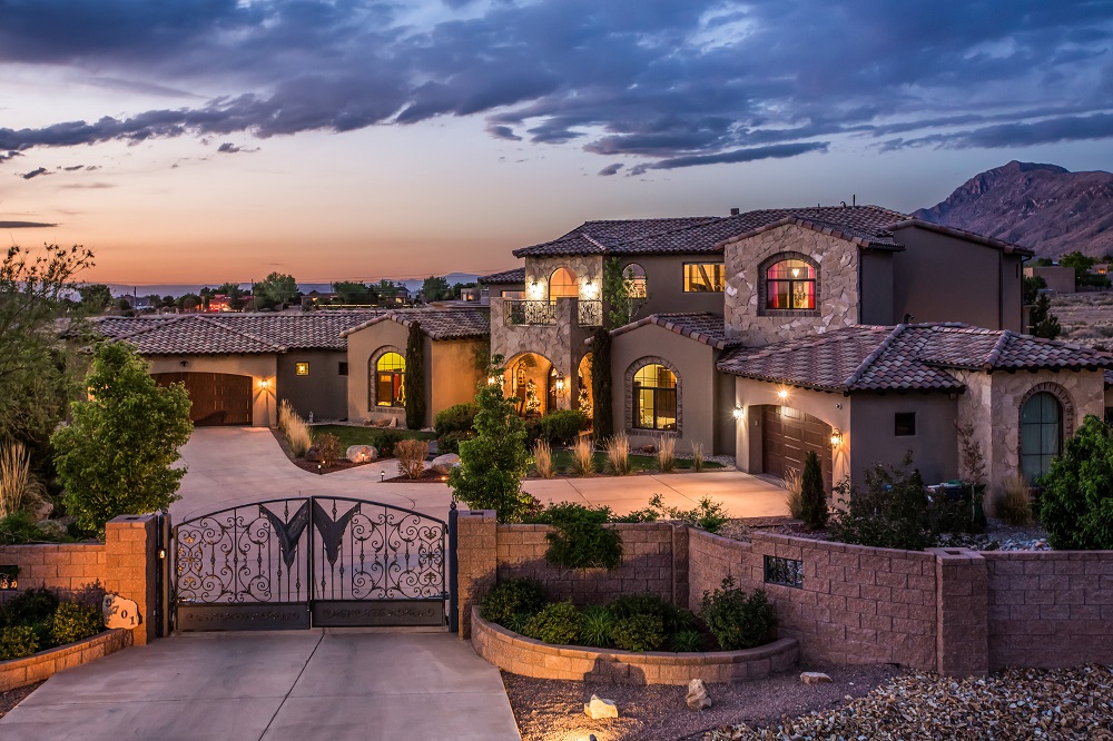 7 Amazing Homes On The Market in Albuquerque Haven Lifestyles