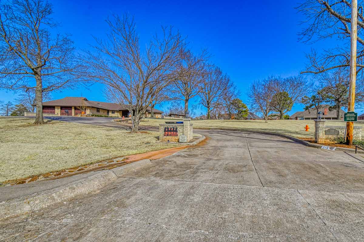 9 Desirable Homes On The Market In Oklahoma & Texas Haven Lifestyles