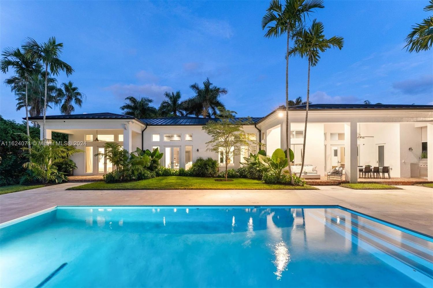 13 Modern Homes for Sale in Bahamas & Puerto Rico Haven Lifestyles