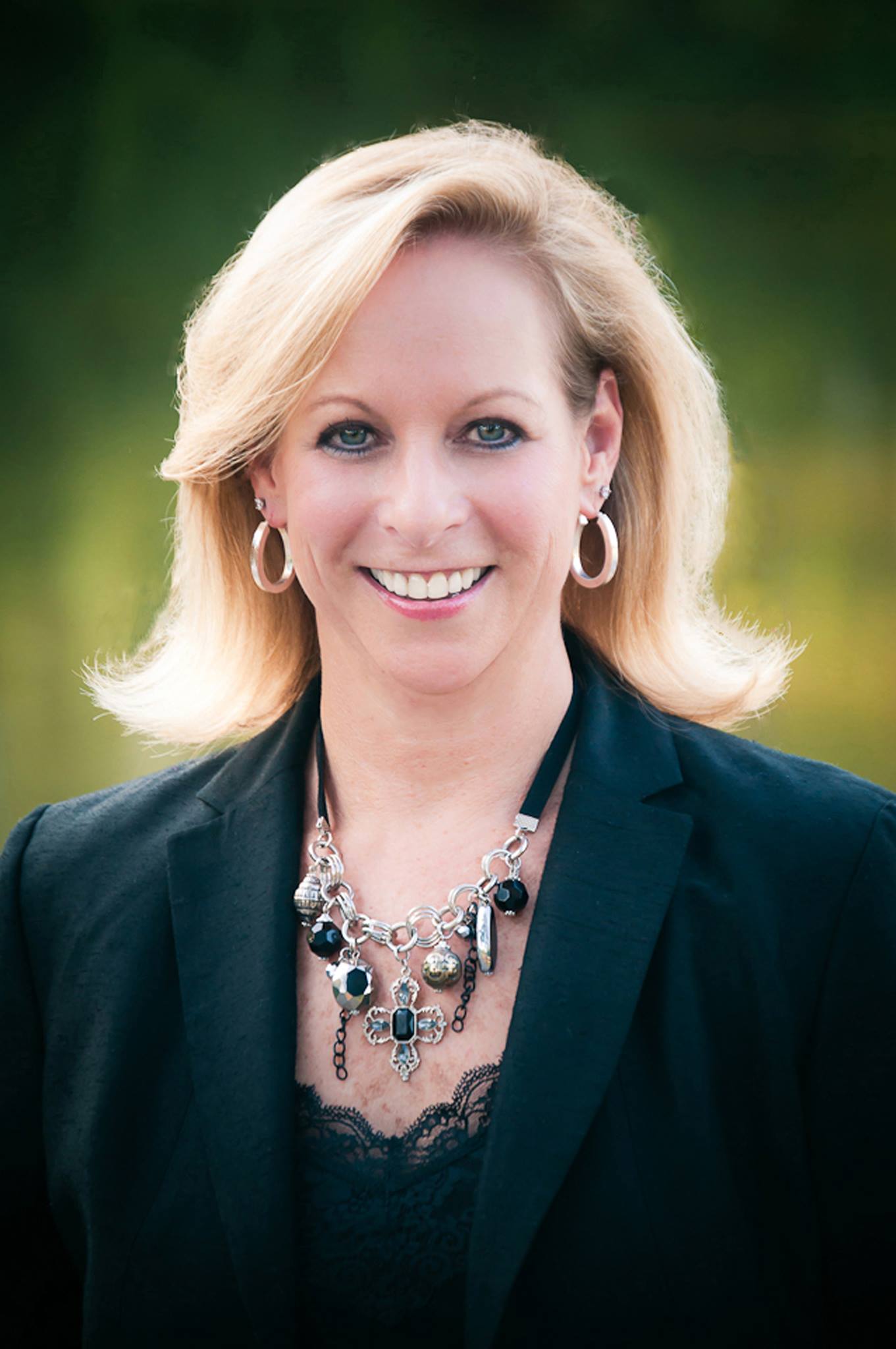 4 Sprawling Homes on the Market with Exquisite Outdoor Spaces Haven