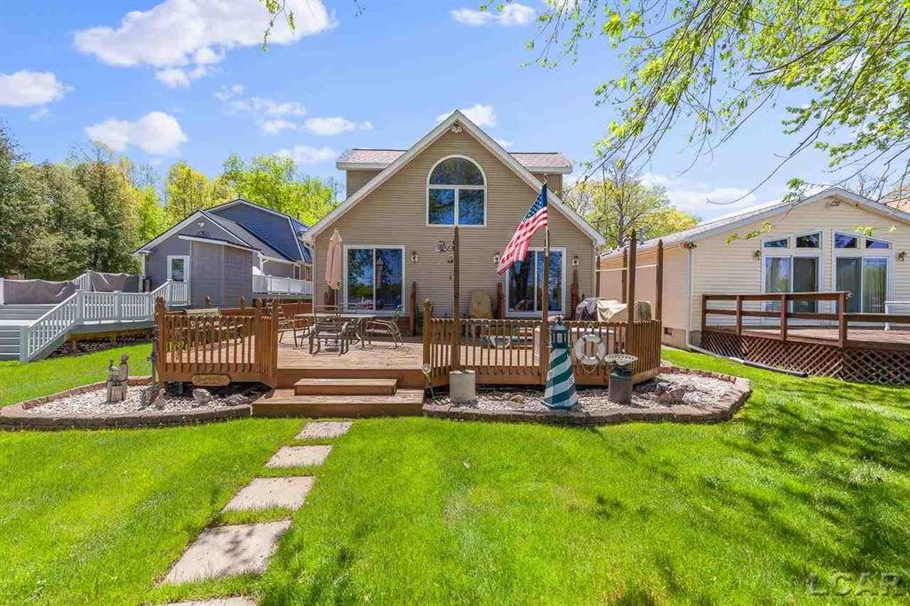 5 Homes On The Market With Incredible Outdoor Living Spaces Haven Lifestyles